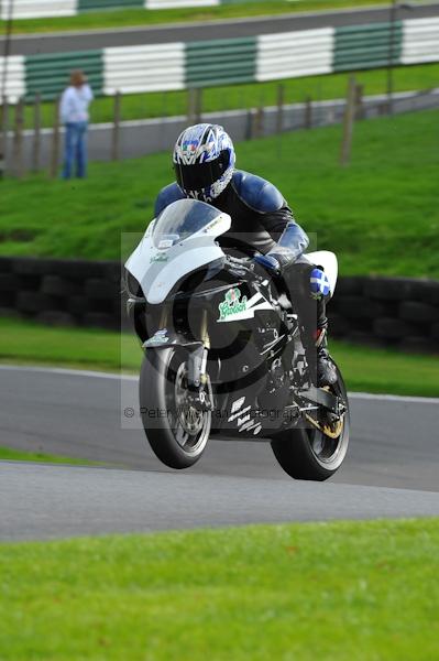 Motorcycle action photographs;Trackday digital images;cadwell;cadwell park photographs;event digital images;eventdigitalimages;motor racing louth lincolnshire;no limits trackday;peter wileman photography;trackday;trackday photos