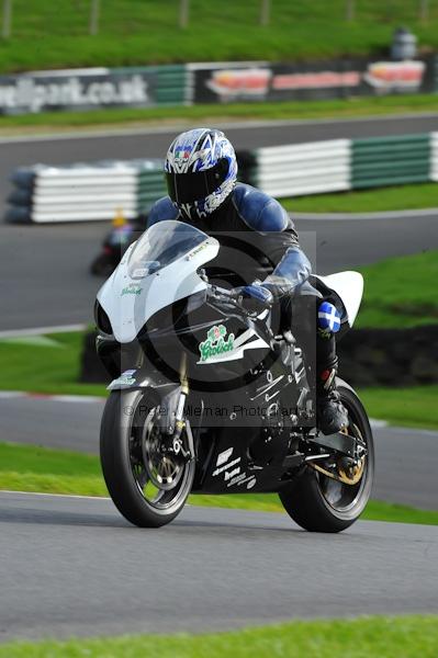 Motorcycle action photographs;Trackday digital images;cadwell;cadwell park photographs;event digital images;eventdigitalimages;motor racing louth lincolnshire;no limits trackday;peter wileman photography;trackday;trackday photos