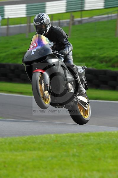 Motorcycle action photographs;Trackday digital images;cadwell;cadwell park photographs;event digital images;eventdigitalimages;motor racing louth lincolnshire;no limits trackday;peter wileman photography;trackday;trackday photos