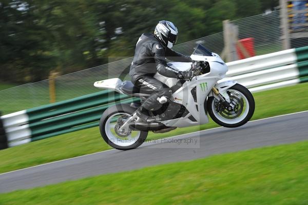 Motorcycle action photographs;Trackday digital images;cadwell;cadwell park photographs;event digital images;eventdigitalimages;motor racing louth lincolnshire;no limits trackday;peter wileman photography;trackday;trackday photos