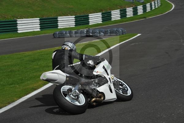 Motorcycle action photographs;Trackday digital images;cadwell;cadwell park photographs;event digital images;eventdigitalimages;motor racing louth lincolnshire;no limits trackday;peter wileman photography;trackday;trackday photos