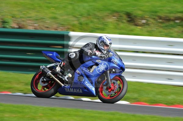 Motorcycle action photographs;Trackday digital images;cadwell;cadwell park photographs;event digital images;eventdigitalimages;motor racing louth lincolnshire;no limits trackday;peter wileman photography;trackday;trackday photos