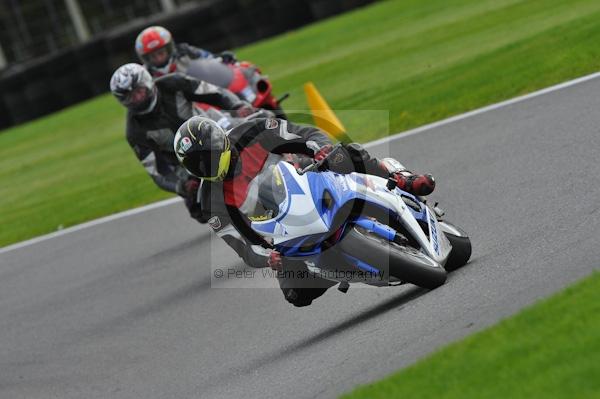Motorcycle action photographs;Trackday digital images;cadwell;cadwell park photographs;event digital images;eventdigitalimages;motor racing louth lincolnshire;no limits trackday;peter wileman photography;trackday;trackday photos