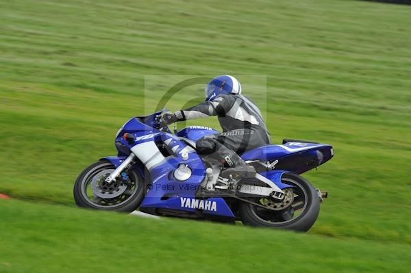 Motorcycle action photographs;Trackday digital images;cadwell;cadwell park photographs;event digital images;eventdigitalimages;motor racing louth lincolnshire;no limits trackday;peter wileman photography;trackday;trackday photos