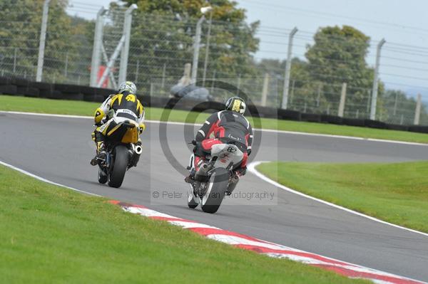Motorcycle action photographs;Trackday digital images;cadwell;cadwell park photographs;event digital images;eventdigitalimages;motor racing louth lincolnshire;no limits trackday;peter wileman photography;trackday;trackday photos