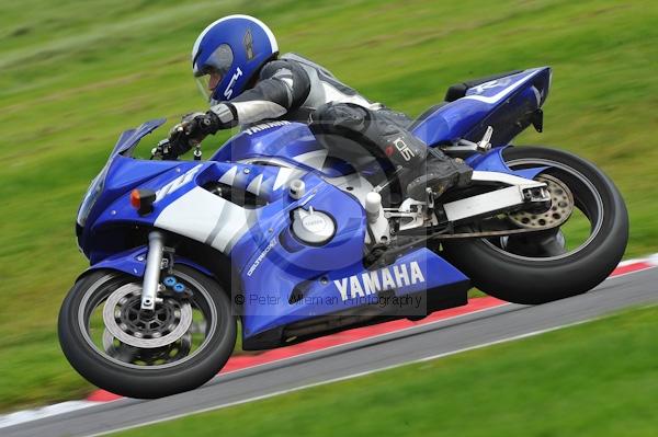 Motorcycle action photographs;Trackday digital images;cadwell;cadwell park photographs;event digital images;eventdigitalimages;motor racing louth lincolnshire;no limits trackday;peter wileman photography;trackday;trackday photos