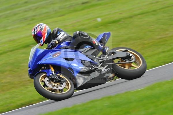 Motorcycle action photographs;Trackday digital images;cadwell;cadwell park photographs;event digital images;eventdigitalimages;motor racing louth lincolnshire;no limits trackday;peter wileman photography;trackday;trackday photos