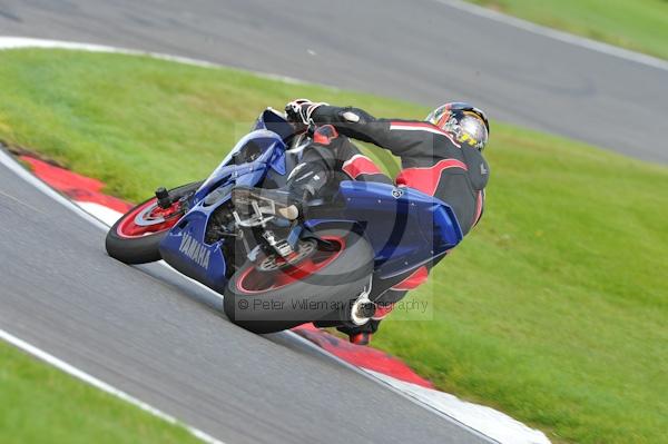 Motorcycle action photographs;Trackday digital images;cadwell;cadwell park photographs;event digital images;eventdigitalimages;motor racing louth lincolnshire;no limits trackday;peter wileman photography;trackday;trackday photos