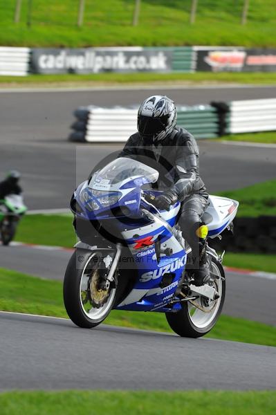 Motorcycle action photographs;Trackday digital images;cadwell;cadwell park photographs;event digital images;eventdigitalimages;motor racing louth lincolnshire;no limits trackday;peter wileman photography;trackday;trackday photos