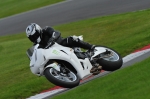 Motorcycle-action-photographs;Trackday-digital-images;cadwell;cadwell-park-photographs;event-digital-images;eventdigitalimages;motor-racing-louth-lincolnshire;no-limits-trackday;peter-wileman-photography;trackday;trackday-photos