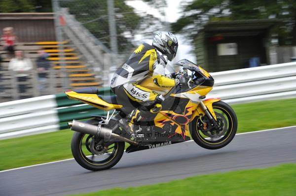 Motorcycle action photographs;Trackday digital images;cadwell;cadwell park photographs;event digital images;eventdigitalimages;motor racing louth lincolnshire;no limits trackday;peter wileman photography;trackday;trackday photos