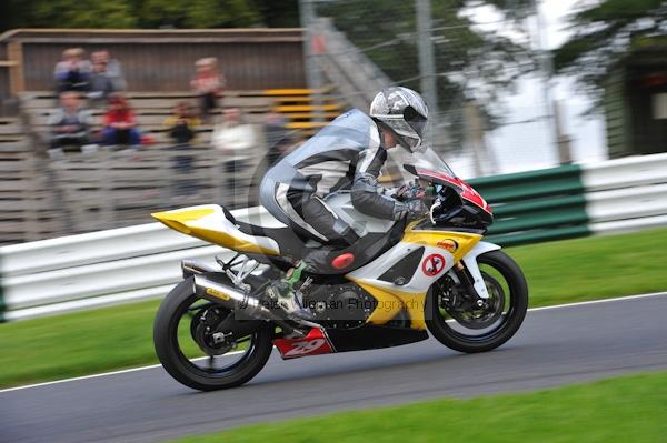 Motorcycle action photographs;Trackday digital images;cadwell;cadwell park photographs;event digital images;eventdigitalimages;motor racing louth lincolnshire;no limits trackday;peter wileman photography;trackday;trackday photos