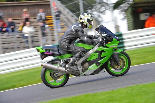 Motorcycle action photographs;Trackday digital images;cadwell;cadwell park photographs;event digital images;eventdigitalimages;motor racing louth lincolnshire;no limits trackday;peter wileman photography;trackday;trackday photos