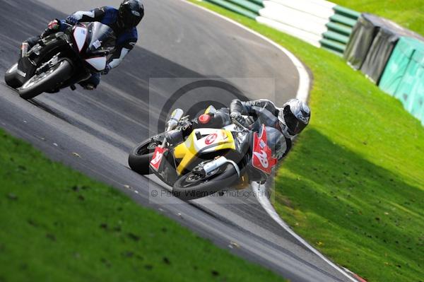 Motorcycle action photographs;Trackday digital images;cadwell;cadwell park photographs;event digital images;eventdigitalimages;motor racing louth lincolnshire;no limits trackday;peter wileman photography;trackday;trackday photos