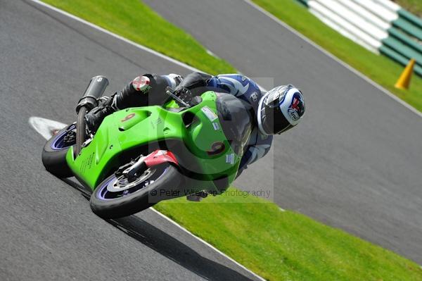 Motorcycle action photographs;Trackday digital images;cadwell;cadwell park photographs;event digital images;eventdigitalimages;motor racing louth lincolnshire;no limits trackday;peter wileman photography;trackday;trackday photos