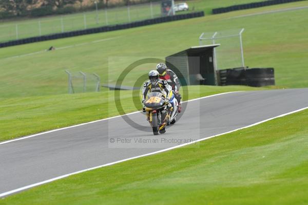 Motorcycle action photographs;Trackday digital images;cadwell;cadwell park photographs;event digital images;eventdigitalimages;motor racing louth lincolnshire;no limits trackday;peter wileman photography;trackday;trackday photos