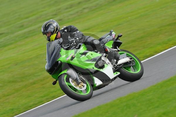 Motorcycle action photographs;Trackday digital images;cadwell;cadwell park photographs;event digital images;eventdigitalimages;motor racing louth lincolnshire;no limits trackday;peter wileman photography;trackday;trackday photos