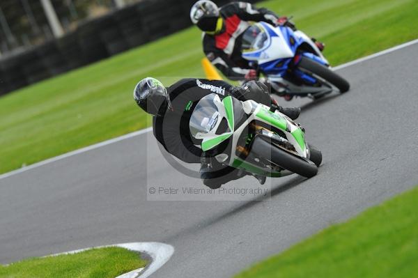 Motorcycle action photographs;Trackday digital images;cadwell;cadwell park photographs;event digital images;eventdigitalimages;motor racing louth lincolnshire;no limits trackday;peter wileman photography;trackday;trackday photos