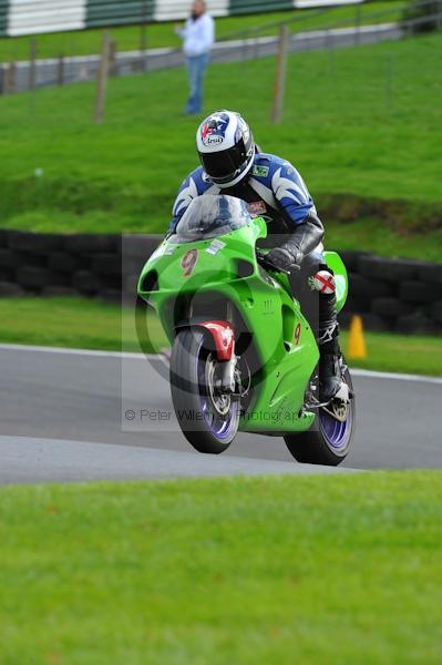 Motorcycle action photographs;Trackday digital images;cadwell;cadwell park photographs;event digital images;eventdigitalimages;motor racing louth lincolnshire;no limits trackday;peter wileman photography;trackday;trackday photos