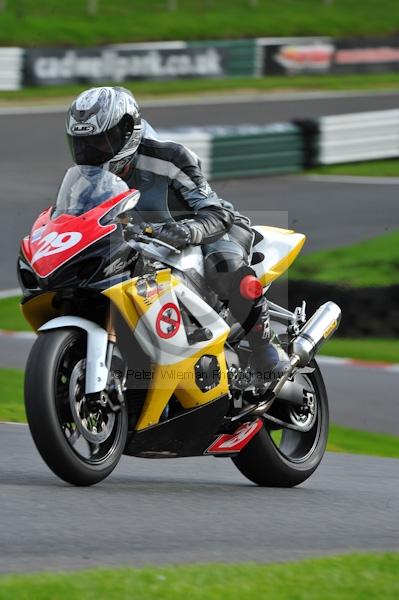 Motorcycle action photographs;Trackday digital images;cadwell;cadwell park photographs;event digital images;eventdigitalimages;motor racing louth lincolnshire;no limits trackday;peter wileman photography;trackday;trackday photos