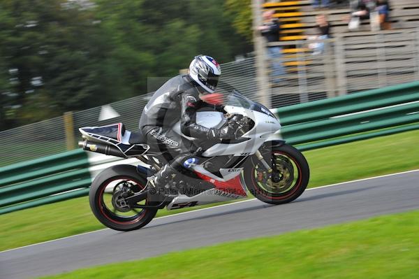 Motorcycle action photographs;Trackday digital images;cadwell;cadwell park photographs;event digital images;eventdigitalimages;motor racing louth lincolnshire;no limits trackday;peter wileman photography;trackday;trackday photos