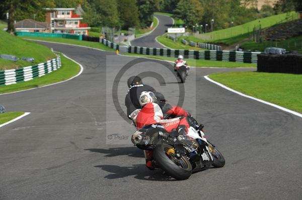 Motorcycle action photographs;Trackday digital images;cadwell;cadwell park photographs;event digital images;eventdigitalimages;motor racing louth lincolnshire;no limits trackday;peter wileman photography;trackday;trackday photos