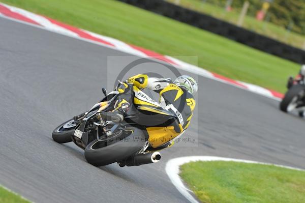 Motorcycle action photographs;Trackday digital images;cadwell;cadwell park photographs;event digital images;eventdigitalimages;motor racing louth lincolnshire;no limits trackday;peter wileman photography;trackday;trackday photos