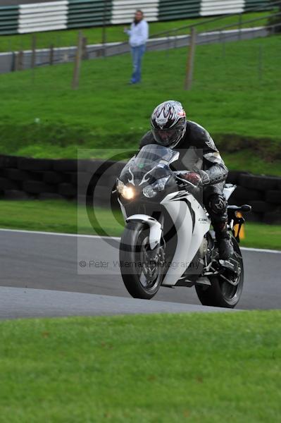 Motorcycle action photographs;Trackday digital images;cadwell;cadwell park photographs;event digital images;eventdigitalimages;motor racing louth lincolnshire;no limits trackday;peter wileman photography;trackday;trackday photos