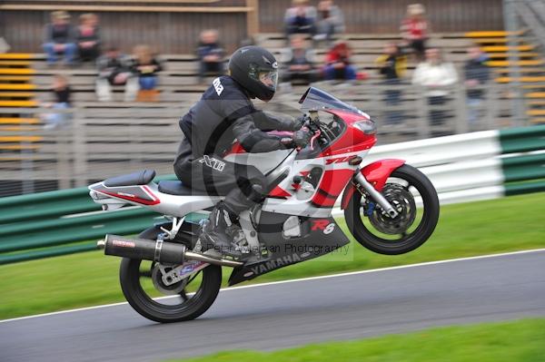 Motorcycle action photographs;Trackday digital images;cadwell;cadwell park photographs;event digital images;eventdigitalimages;motor racing louth lincolnshire;no limits trackday;peter wileman photography;trackday;trackday photos