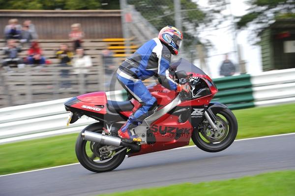 Motorcycle action photographs;Trackday digital images;cadwell;cadwell park photographs;event digital images;eventdigitalimages;motor racing louth lincolnshire;no limits trackday;peter wileman photography;trackday;trackday photos
