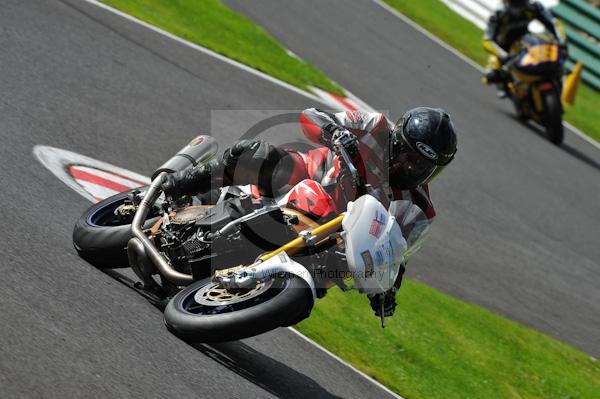 Motorcycle action photographs;Trackday digital images;cadwell;cadwell park photographs;event digital images;eventdigitalimages;motor racing louth lincolnshire;no limits trackday;peter wileman photography;trackday;trackday photos