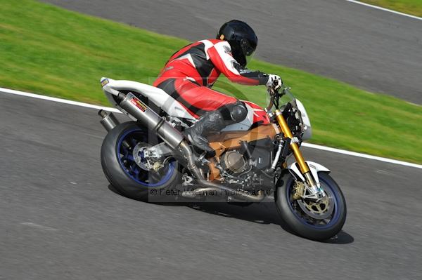 Motorcycle action photographs;Trackday digital images;cadwell;cadwell park photographs;event digital images;eventdigitalimages;motor racing louth lincolnshire;no limits trackday;peter wileman photography;trackday;trackday photos