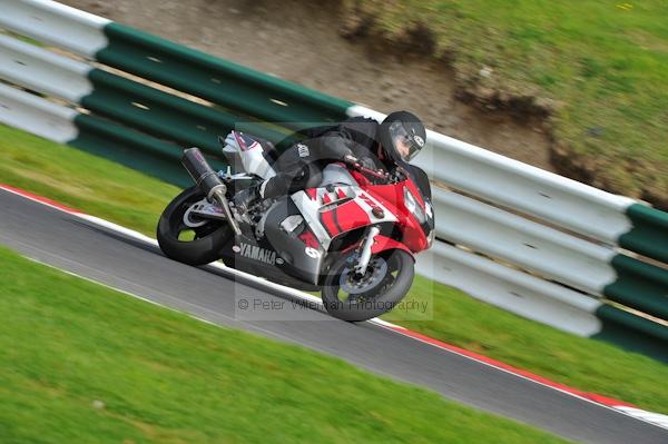 Motorcycle action photographs;Trackday digital images;cadwell;cadwell park photographs;event digital images;eventdigitalimages;motor racing louth lincolnshire;no limits trackday;peter wileman photography;trackday;trackday photos