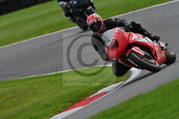 Motorcycle action photographs;Trackday digital images;cadwell;cadwell park photographs;event digital images;eventdigitalimages;motor racing louth lincolnshire;no limits trackday;peter wileman photography;trackday;trackday photos