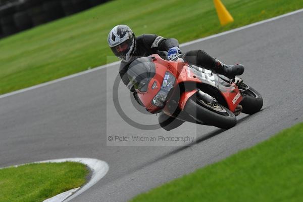 Motorcycle action photographs;Trackday digital images;cadwell;cadwell park photographs;event digital images;eventdigitalimages;motor racing louth lincolnshire;no limits trackday;peter wileman photography;trackday;trackday photos