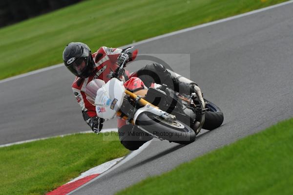Motorcycle action photographs;Trackday digital images;cadwell;cadwell park photographs;event digital images;eventdigitalimages;motor racing louth lincolnshire;no limits trackday;peter wileman photography;trackday;trackday photos