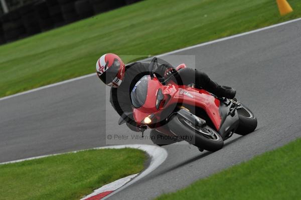 Motorcycle action photographs;Trackday digital images;cadwell;cadwell park photographs;event digital images;eventdigitalimages;motor racing louth lincolnshire;no limits trackday;peter wileman photography;trackday;trackday photos