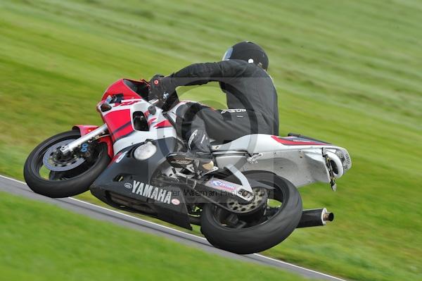 Motorcycle action photographs;Trackday digital images;cadwell;cadwell park photographs;event digital images;eventdigitalimages;motor racing louth lincolnshire;no limits trackday;peter wileman photography;trackday;trackday photos