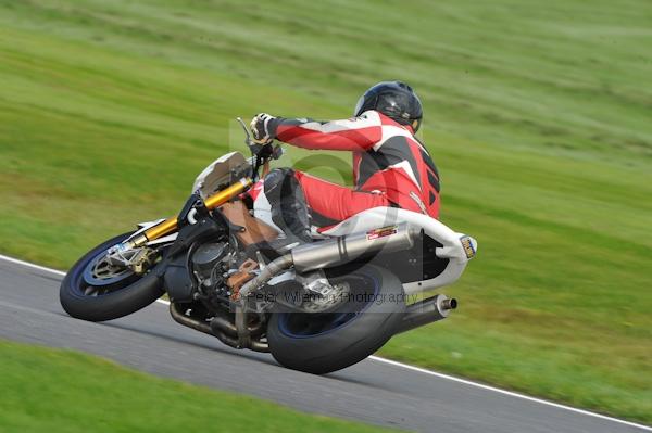 Motorcycle action photographs;Trackday digital images;cadwell;cadwell park photographs;event digital images;eventdigitalimages;motor racing louth lincolnshire;no limits trackday;peter wileman photography;trackday;trackday photos