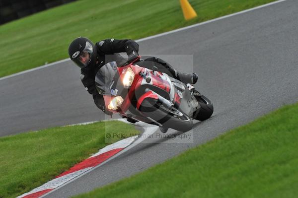 Motorcycle action photographs;Trackday digital images;cadwell;cadwell park photographs;event digital images;eventdigitalimages;motor racing louth lincolnshire;no limits trackday;peter wileman photography;trackday;trackday photos