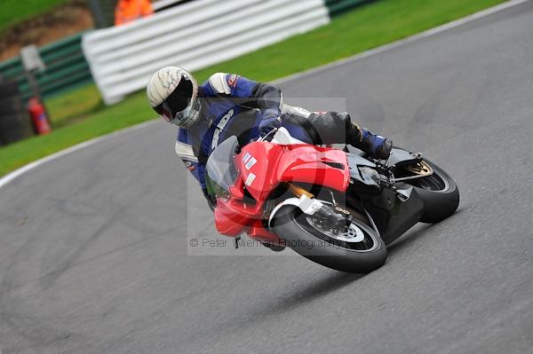 Motorcycle action photographs;Trackday digital images;cadwell;cadwell park photographs;event digital images;eventdigitalimages;motor racing louth lincolnshire;no limits trackday;peter wileman photography;trackday;trackday photos
