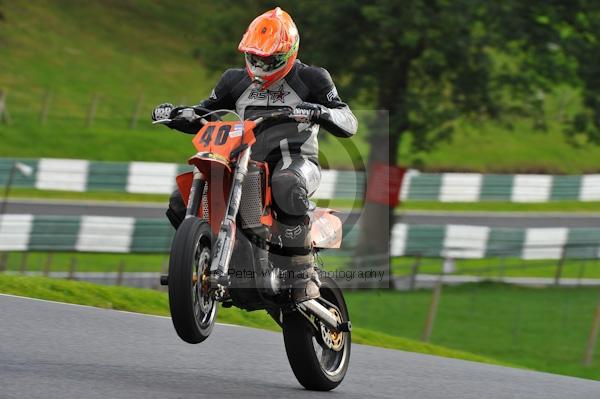Motorcycle action photographs;Trackday digital images;cadwell;cadwell park photographs;event digital images;eventdigitalimages;motor racing louth lincolnshire;no limits trackday;peter wileman photography;trackday;trackday photos