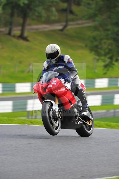 Motorcycle action photographs;Trackday digital images;cadwell;cadwell park photographs;event digital images;eventdigitalimages;motor racing louth lincolnshire;no limits trackday;peter wileman photography;trackday;trackday photos