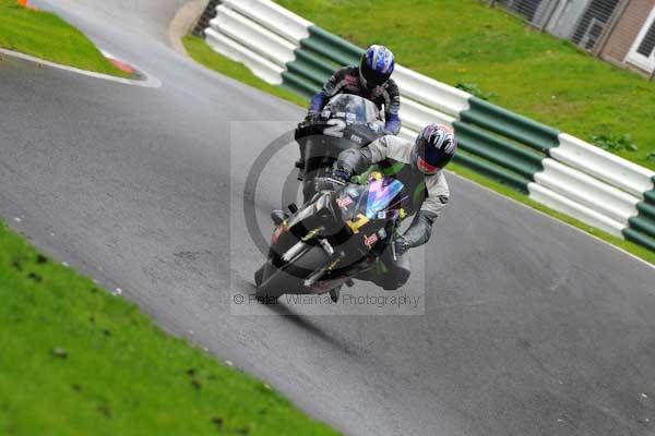 Motorcycle action photographs;Trackday digital images;cadwell;cadwell park photographs;event digital images;eventdigitalimages;motor racing louth lincolnshire;no limits trackday;peter wileman photography;trackday;trackday photos