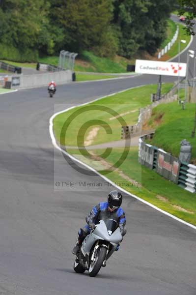 Motorcycle action photographs;Trackday digital images;cadwell;cadwell park photographs;event digital images;eventdigitalimages;motor racing louth lincolnshire;no limits trackday;peter wileman photography;trackday;trackday photos