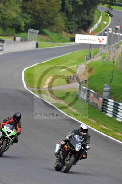 Motorcycle action photographs;Trackday digital images;cadwell;cadwell park photographs;event digital images;eventdigitalimages;motor racing louth lincolnshire;no limits trackday;peter wileman photography;trackday;trackday photos