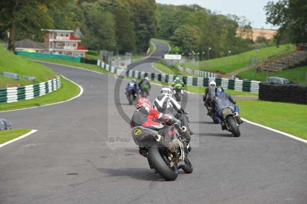 Motorcycle action photographs;Trackday digital images;cadwell;cadwell park photographs;event digital images;eventdigitalimages;motor racing louth lincolnshire;no limits trackday;peter wileman photography;trackday;trackday photos
