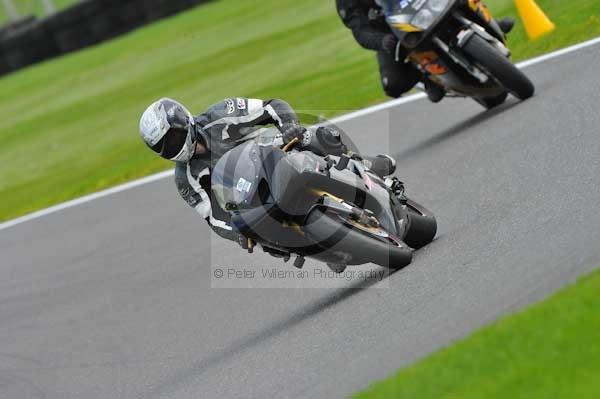 Motorcycle action photographs;Trackday digital images;cadwell;cadwell park photographs;event digital images;eventdigitalimages;motor racing louth lincolnshire;no limits trackday;peter wileman photography;trackday;trackday photos