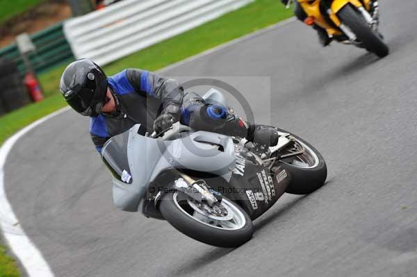 Motorcycle action photographs;Trackday digital images;cadwell;cadwell park photographs;event digital images;eventdigitalimages;motor racing louth lincolnshire;no limits trackday;peter wileman photography;trackday;trackday photos