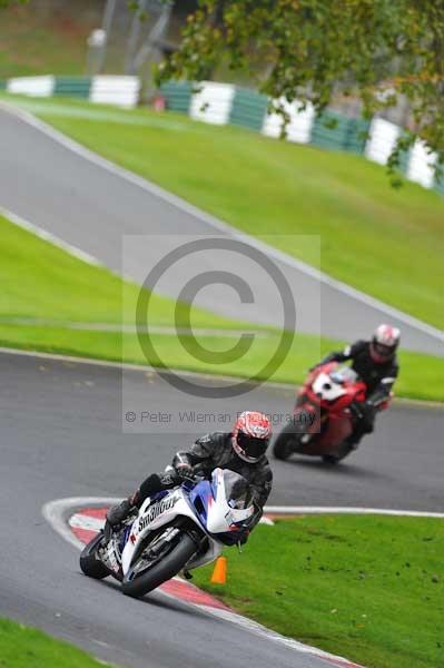 Motorcycle action photographs;Trackday digital images;cadwell;cadwell park photographs;event digital images;eventdigitalimages;motor racing louth lincolnshire;no limits trackday;peter wileman photography;trackday;trackday photos